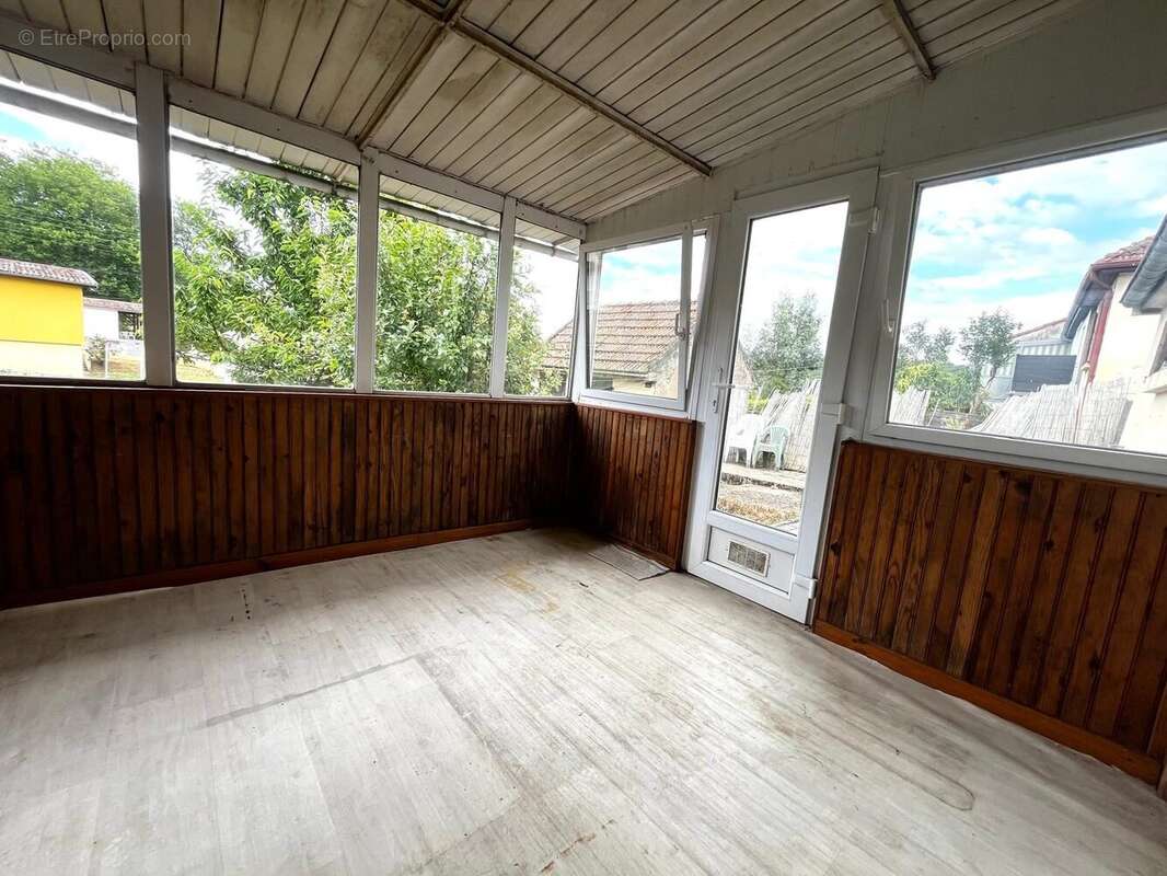 Maison 74 m² à Nilvange  - photo 2