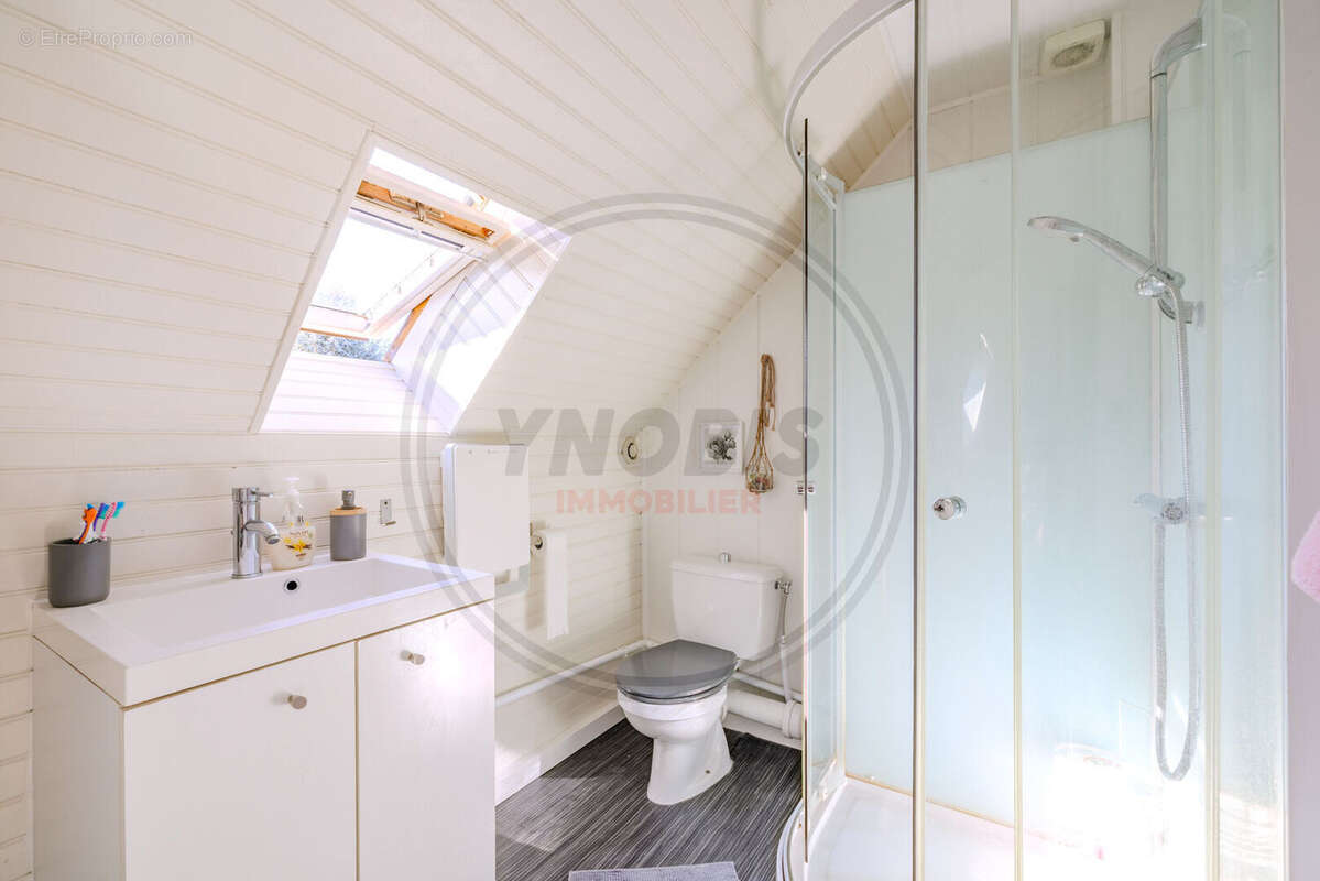 Maison à LES MUREAUX