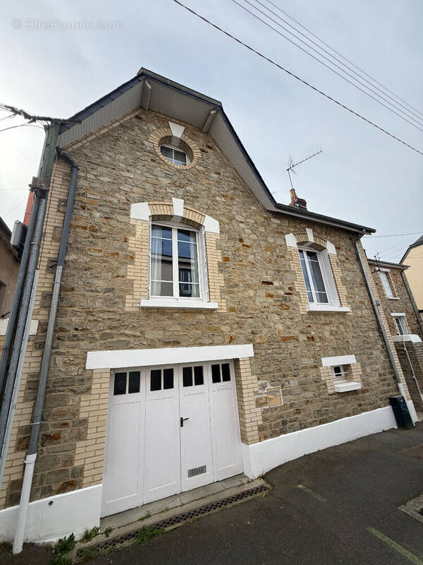 Maison à RENNES