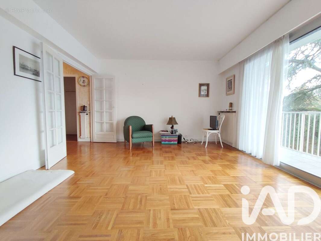 Photo 9 - Appartement à EZANVILLE