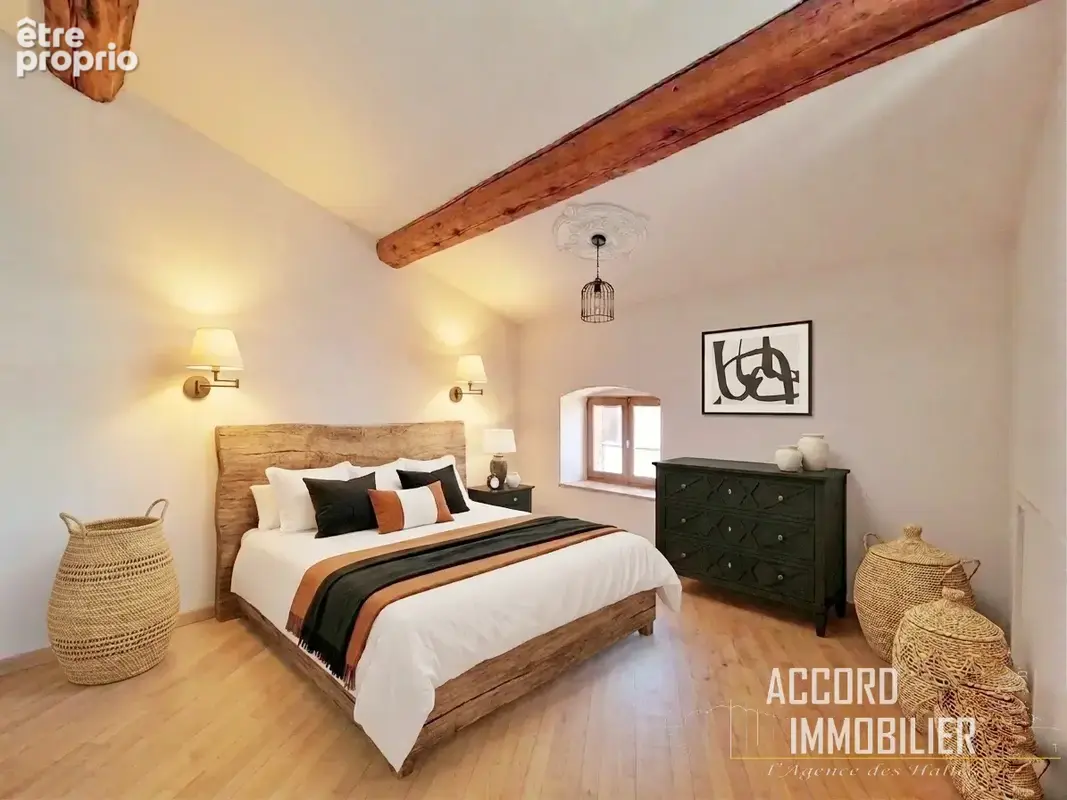 Béziers Superbe Appartement T4 de 167 m2 avec terrasse dans hôtel particulier - photo 7