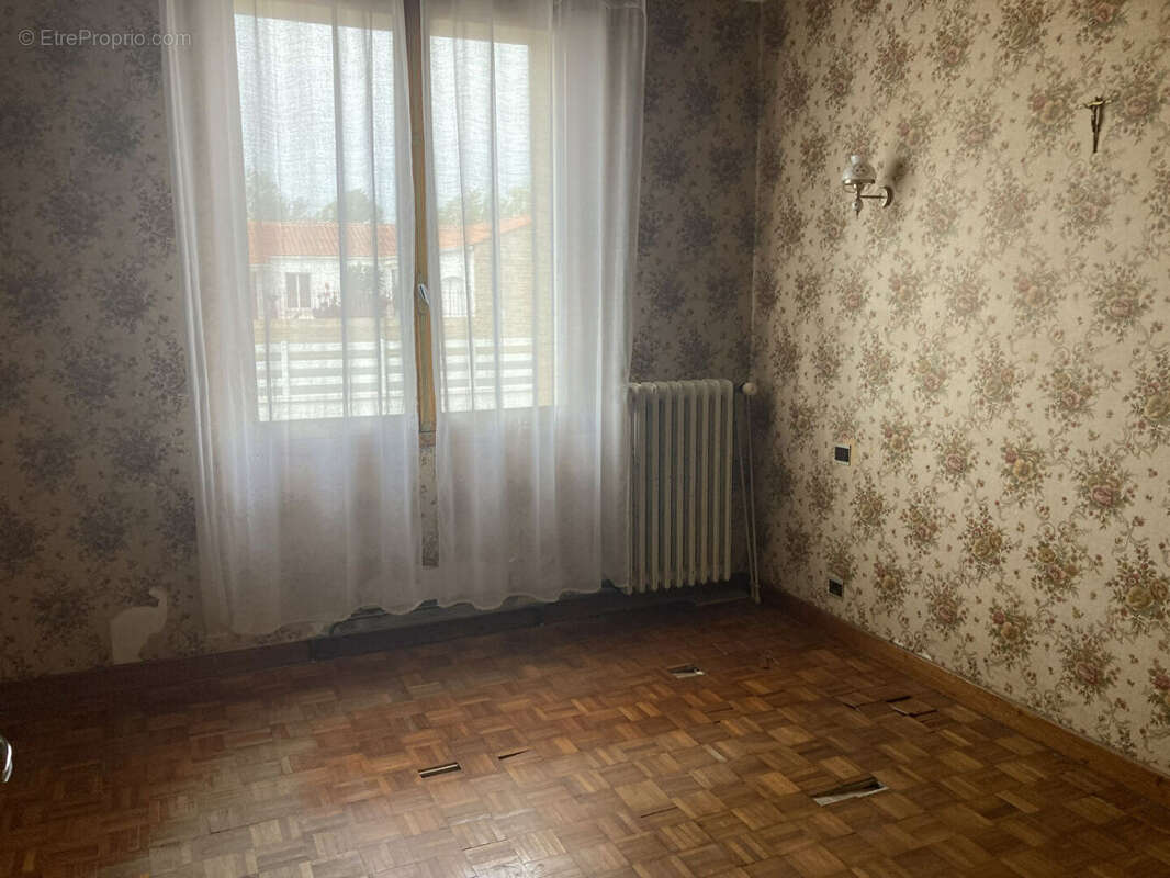 Maison à LE PERRIER