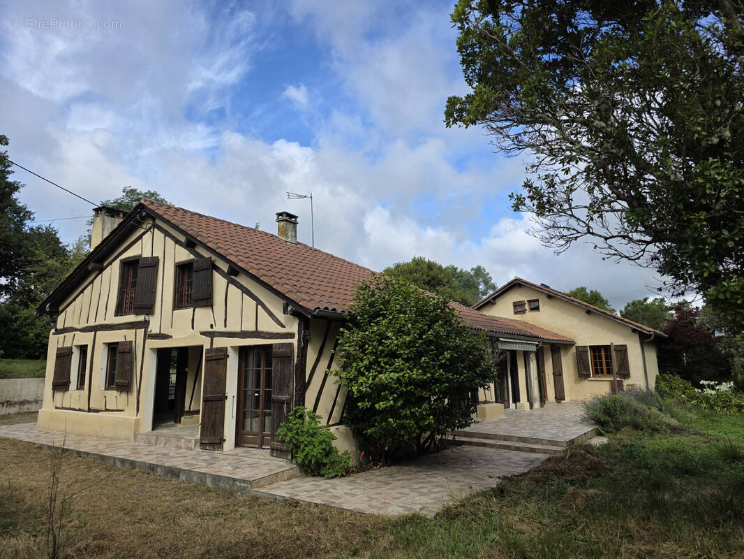 Maison à CAZAUBON