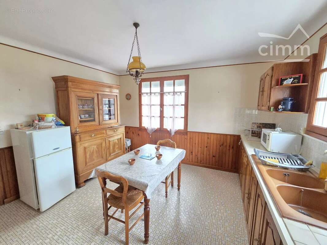 Maison à LES TOUCHES