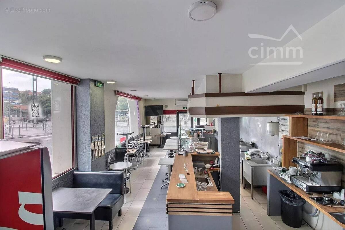 Commerce à POITIERS