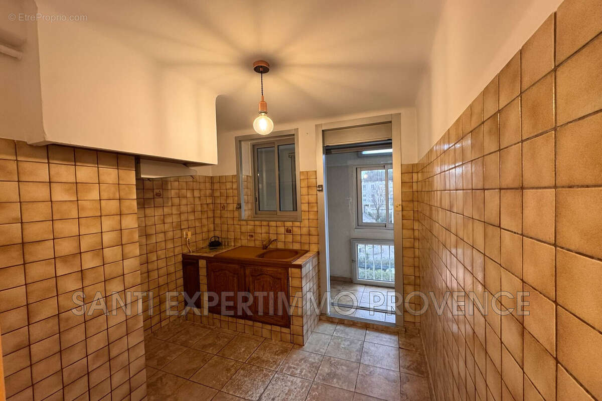Appartement à AUBAGNE