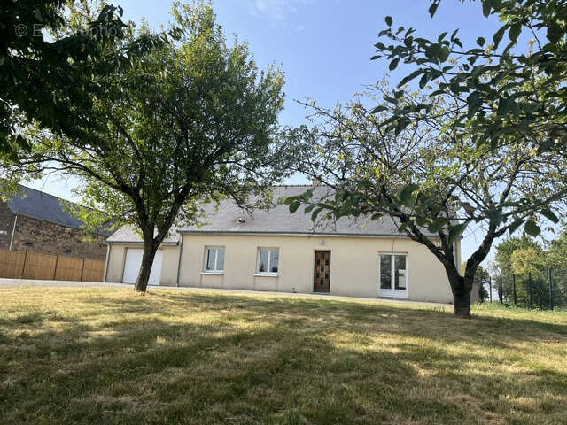 Maison 5 pièces 92m2 - photo 2