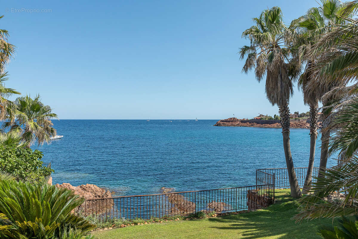 Maison à SAINT-RAPHAEL