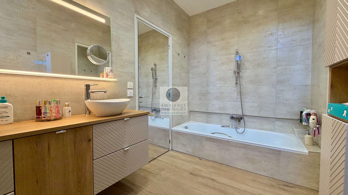 Maison à LORIOL-SUR-DROME