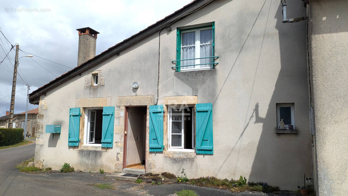 Maison à MAUPREVOIR