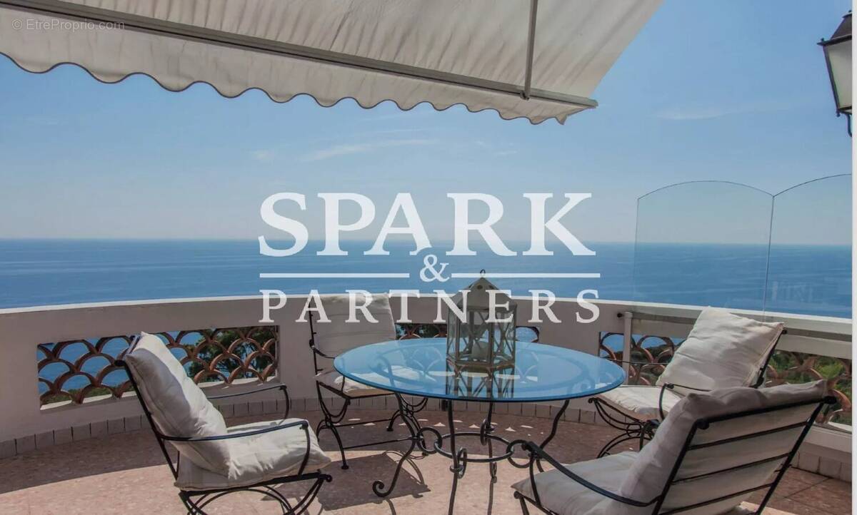 Appartement à CAP-D'AIL