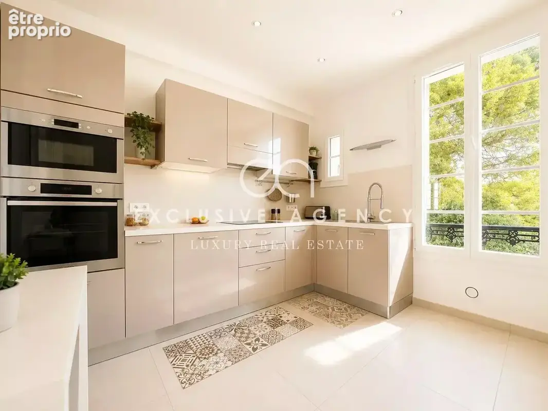 CANNES DERNIER ÉTAGE vente 3 pièces 102m² Vue mer panoramique - photo 4