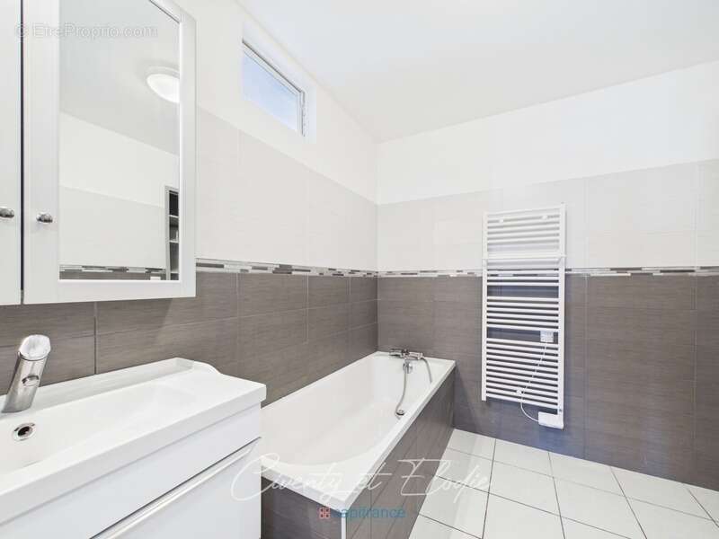 Appartement à FRONTENEX