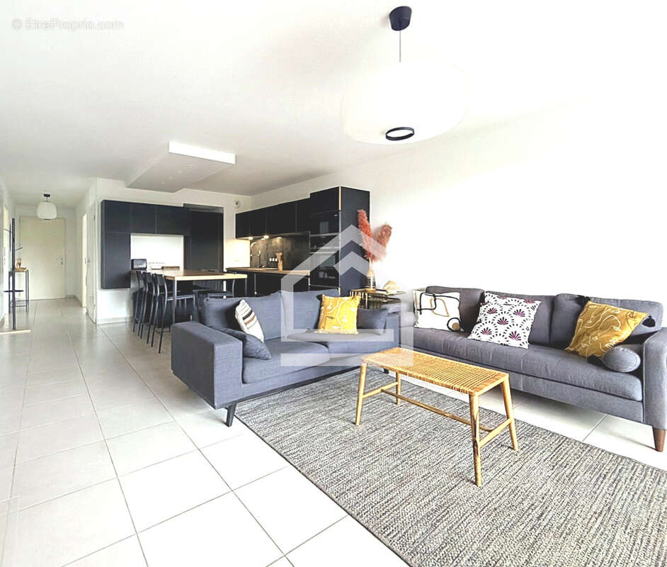 Appartement contemporain 4 pièces avec balcon au sein d'une résidence récente - photo 5