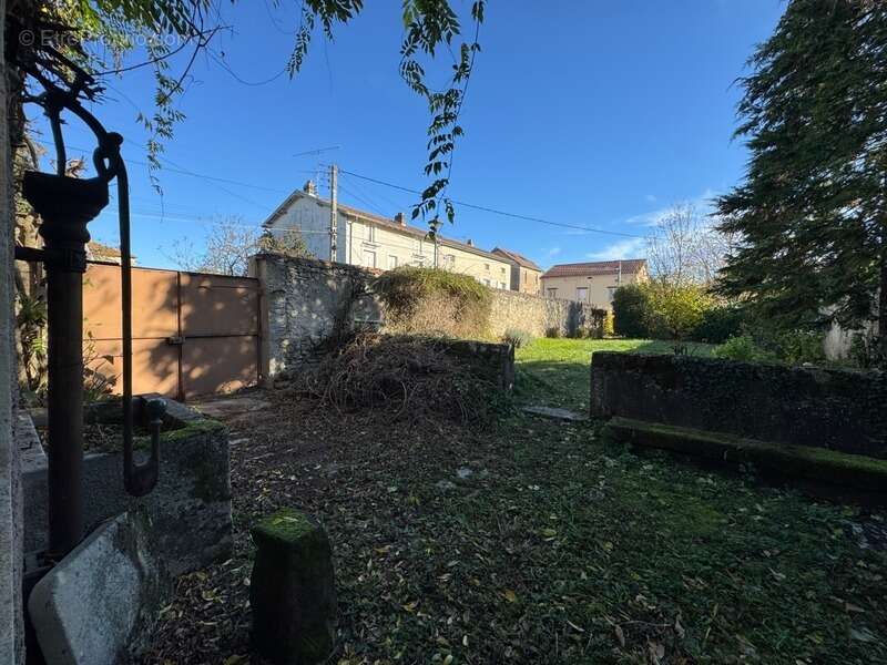 Maison à BLAINVILLE-SUR-L'EAU