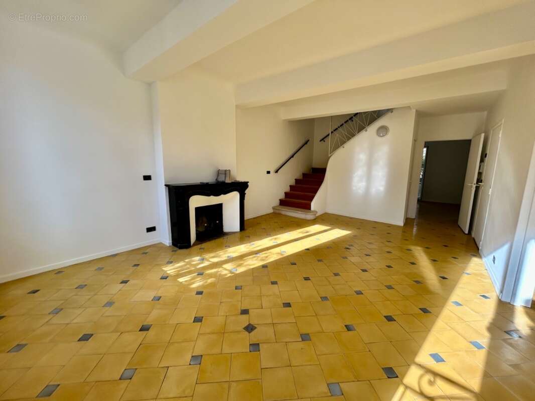 Appartement à DRAGUIGNAN