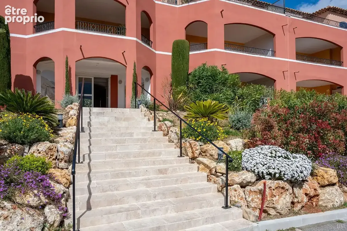Appartement 3 pièces en rez-de-chaussée au golf de roquebrune - photo 7