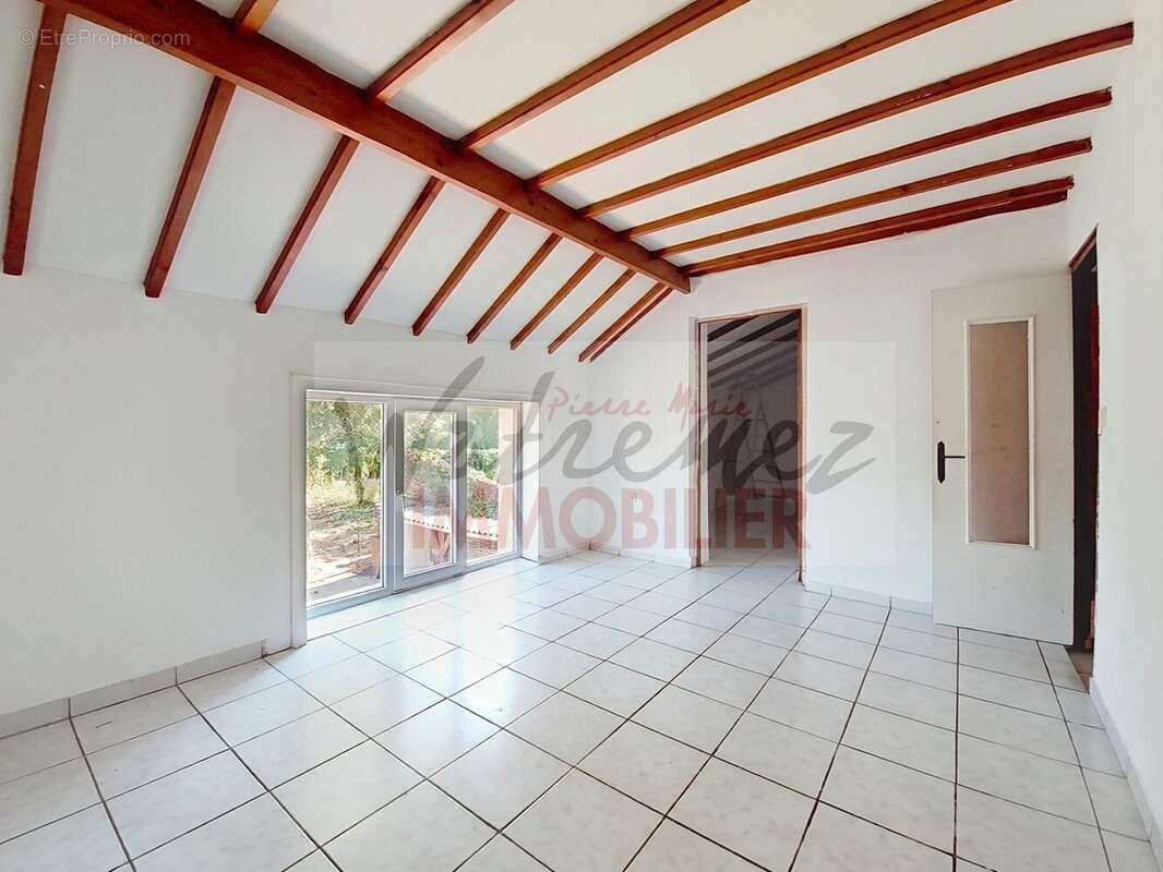 Maison 110 m² à Vieux-Conde  - photo 5