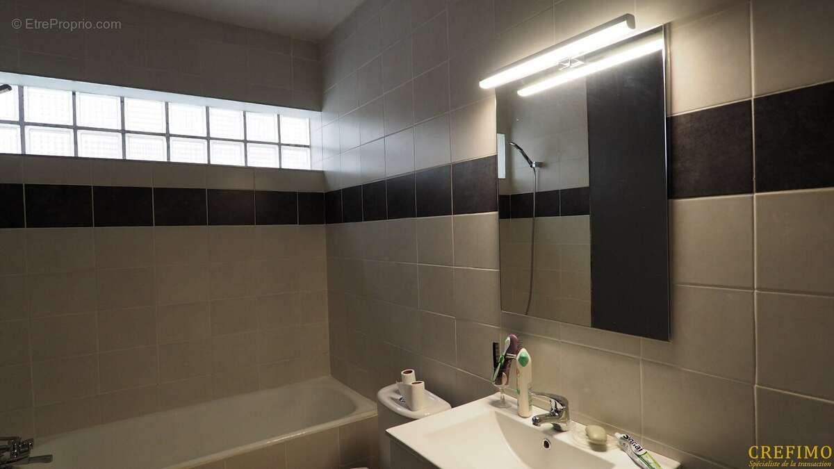 Appartement à ASNIERES-SUR-SEINE