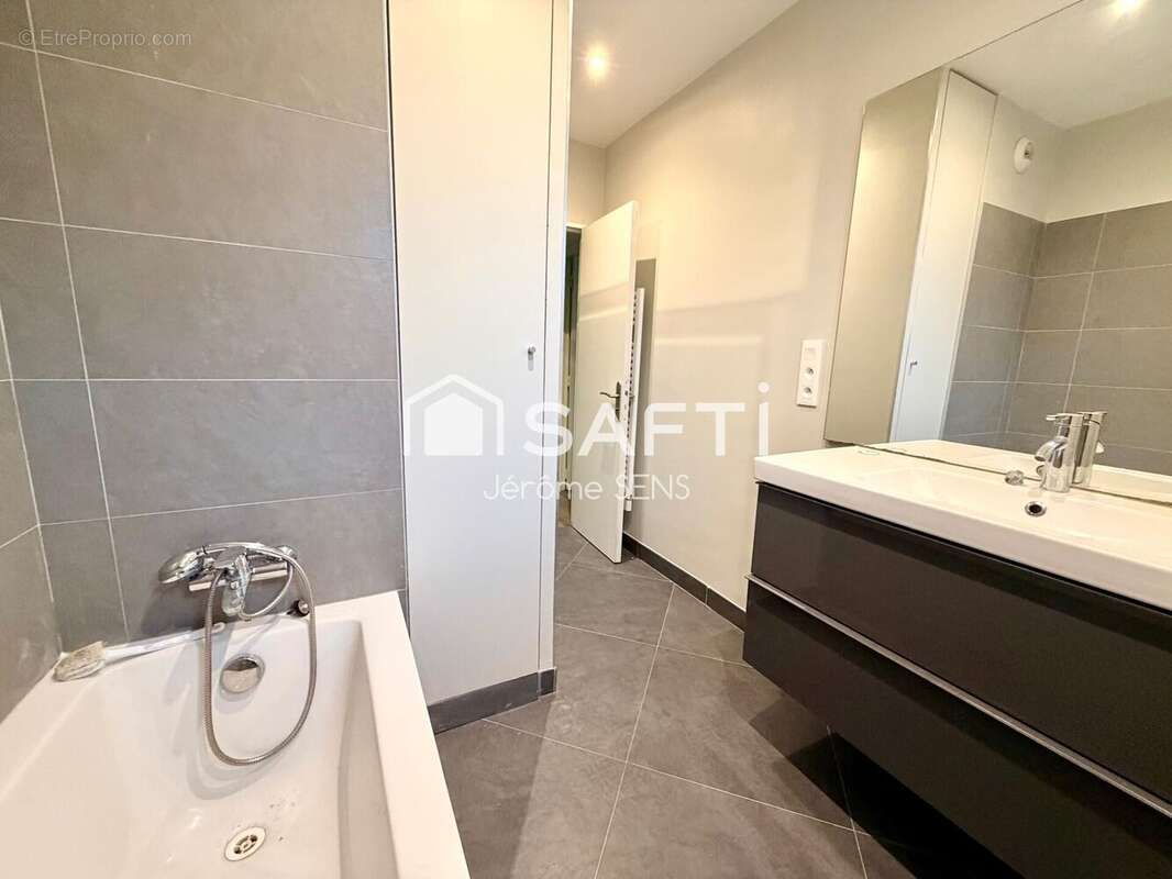 Photo 8 - Appartement à CHAMBOURCY