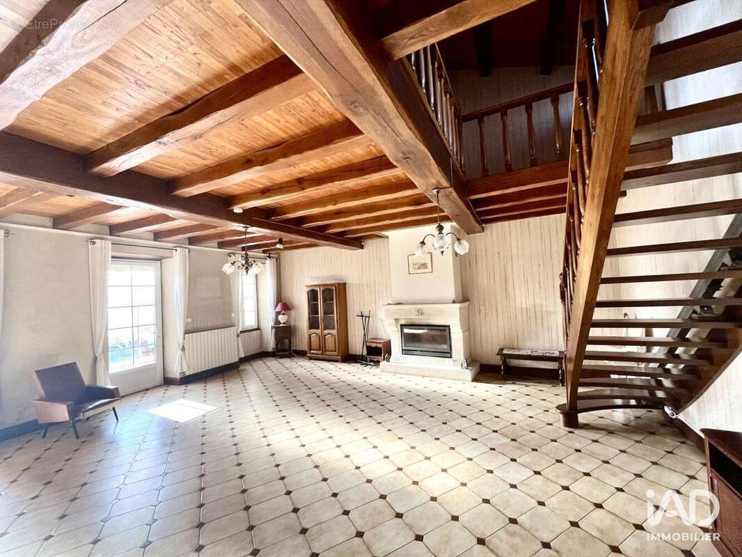Photo 3 - Maison à MARSILLY