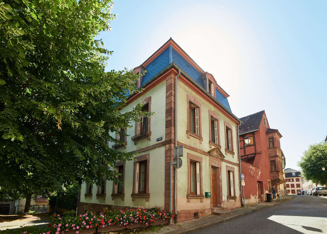 Maison de Maître 199 m2 avec 5 chambres au coeur de Saverne - photo 13