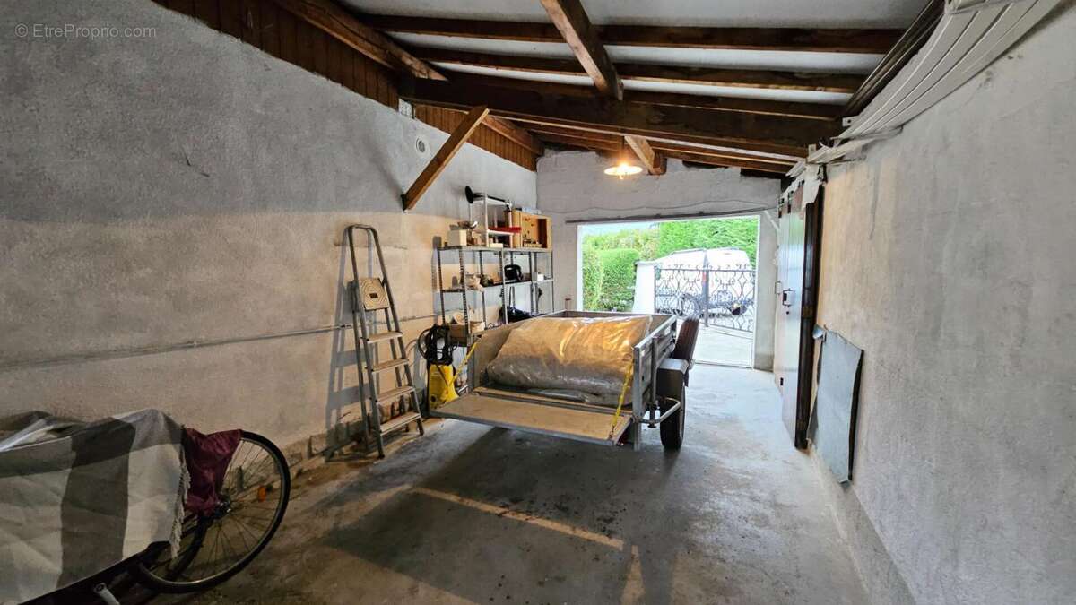 Maison à LA ROCHETTE