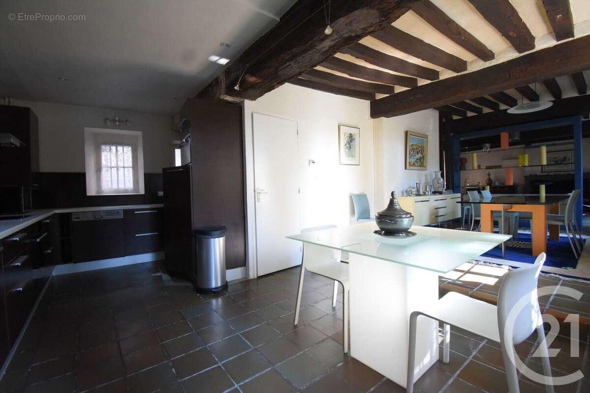 Maison 147 m² à Cusset  - photo 5