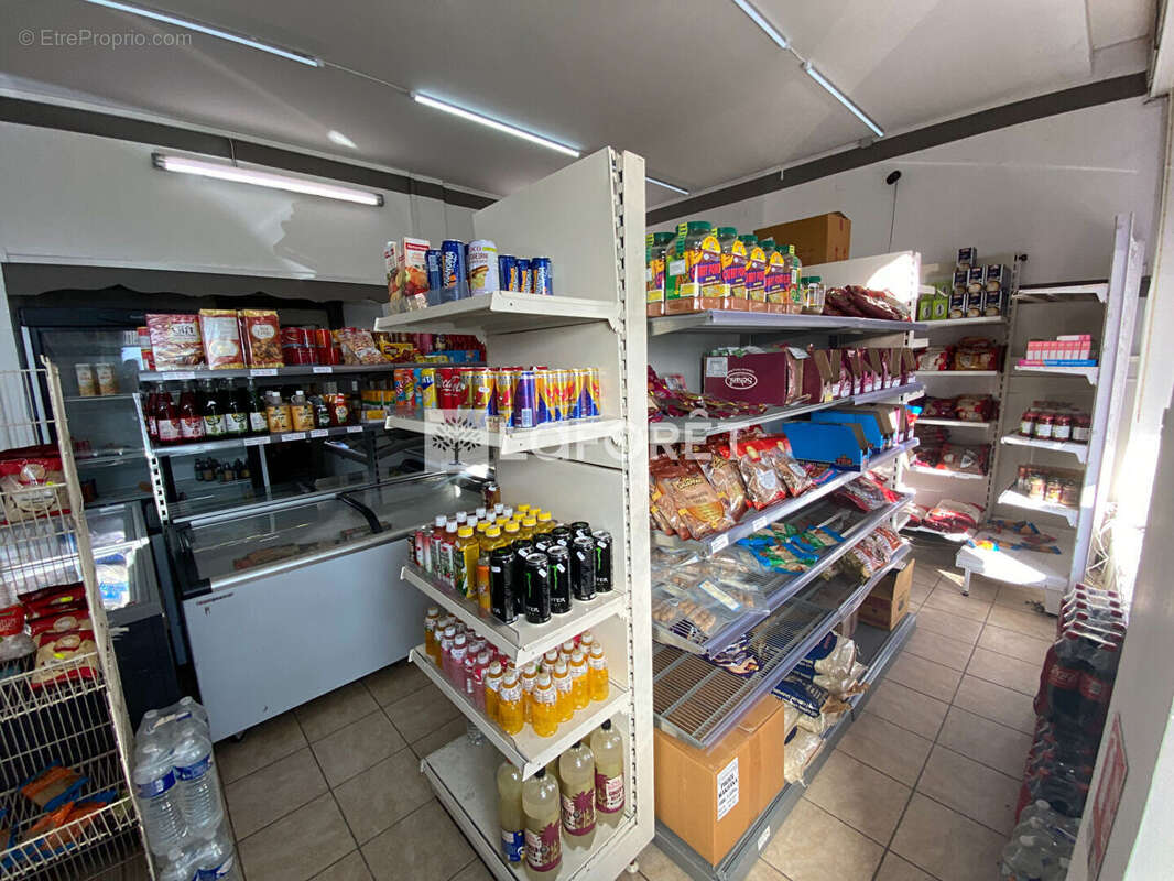 Commerce à SAINT-LOUIS
