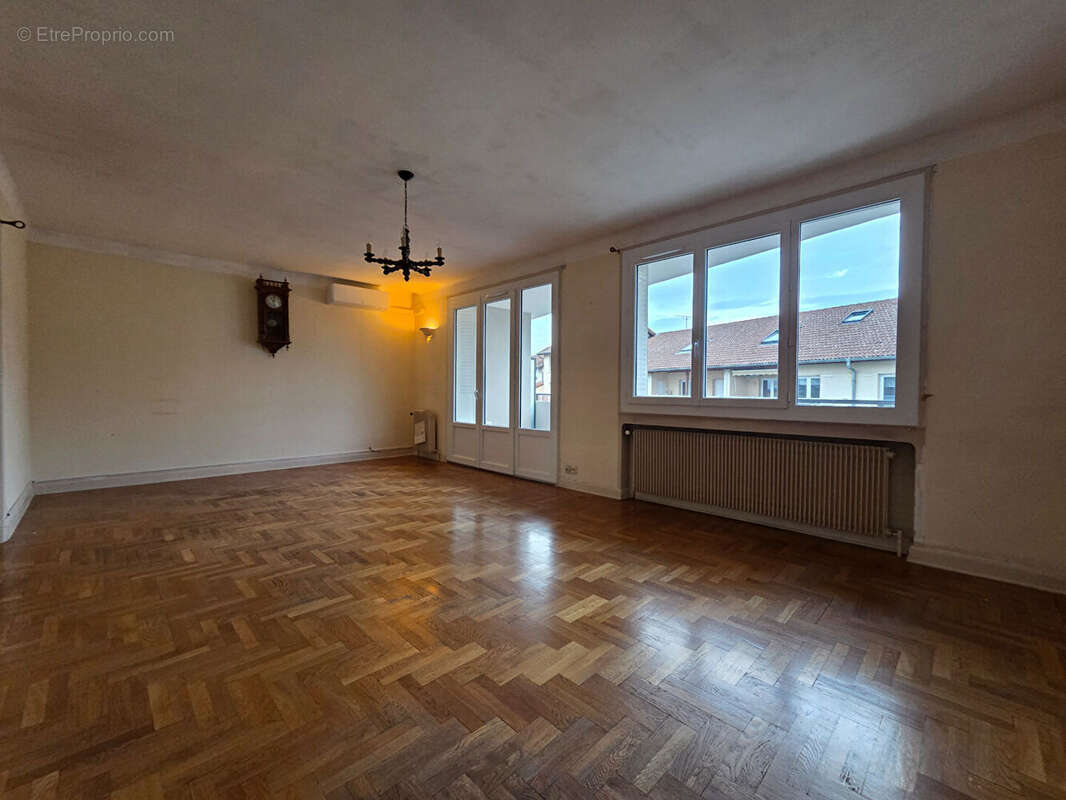 Appartement à VILLEURBANNE