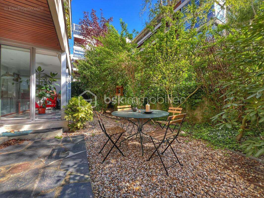 Appartement 5 pièces avec jardin privatif et piscine – Le Chesnay-Rocquencourt - photo 11
