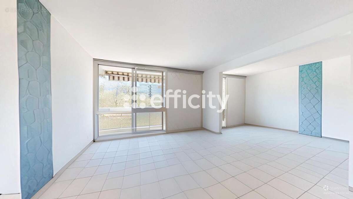 Appartement à LYON-8E