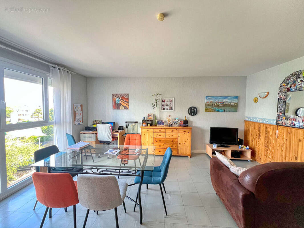 ROYAN - Appartement T3 à deux pas des commodités - photo 3