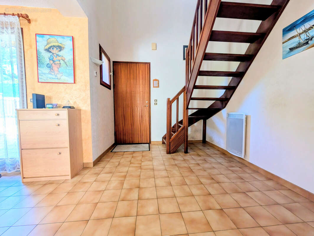 Maison à MOUGINS