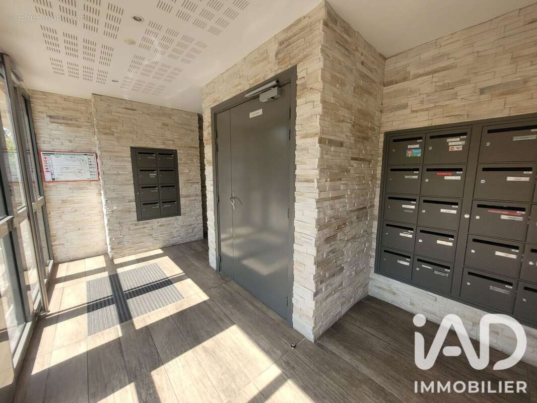 Appartement 43 m² à Toulon  - photo 7