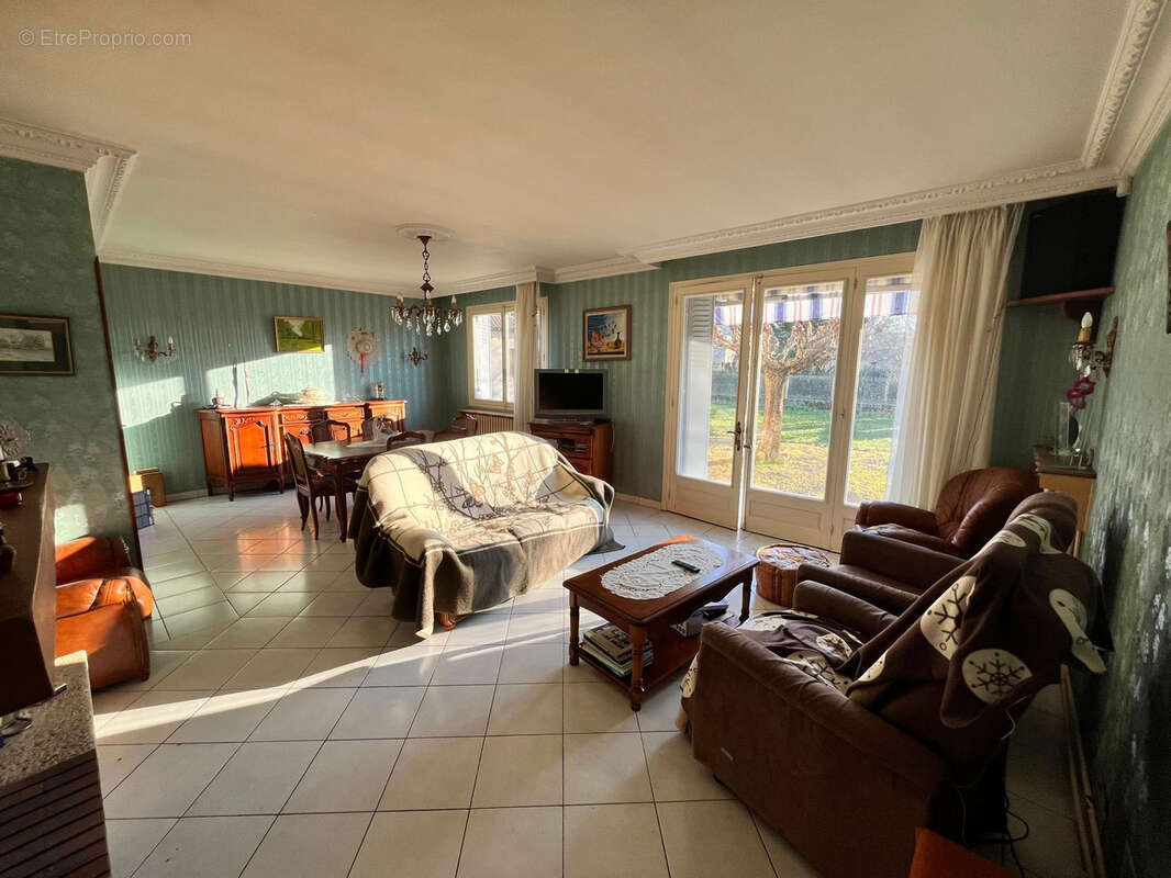 Maison à L&#039;ISLE-EN-DODON