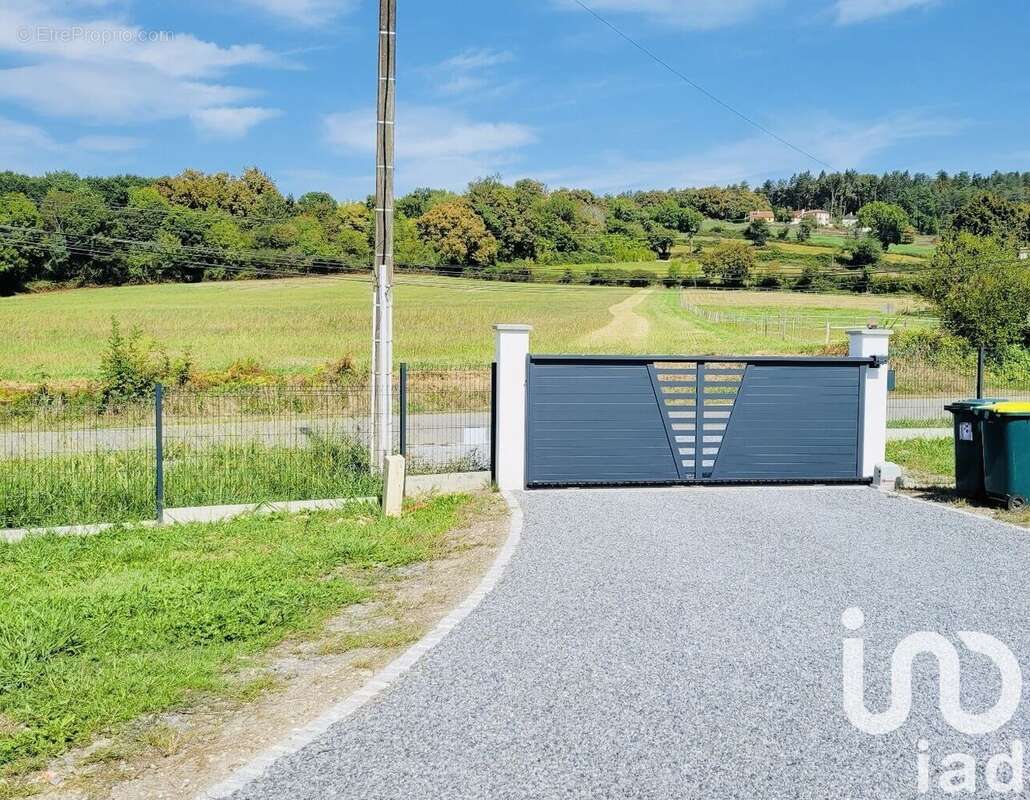 Photo 6 - Maison à SERRES-SAINTE-MARIE