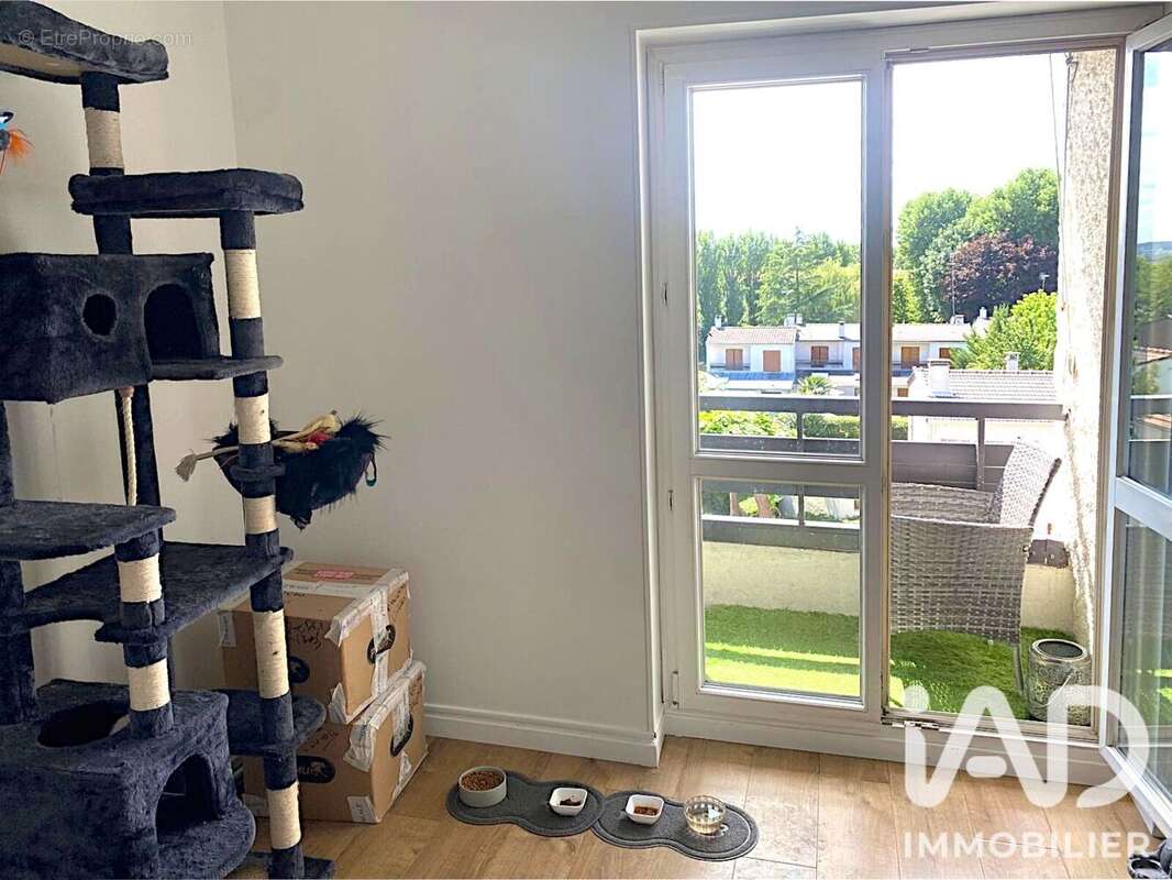Photo 8 - Appartement à NOISY-LE-ROI