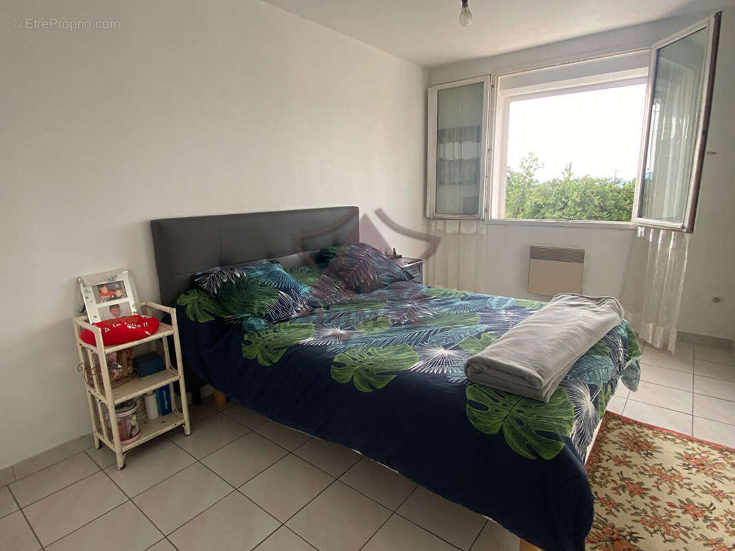Maison avec parking - Rousson - photo 8