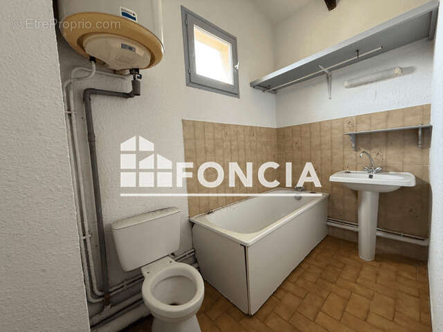 Appartement à COGOLIN