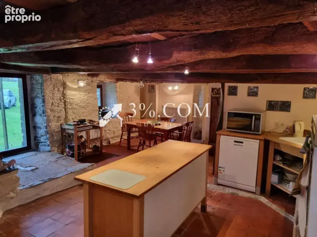 Jolie maison en pierres avec petite dépendance - photo 7