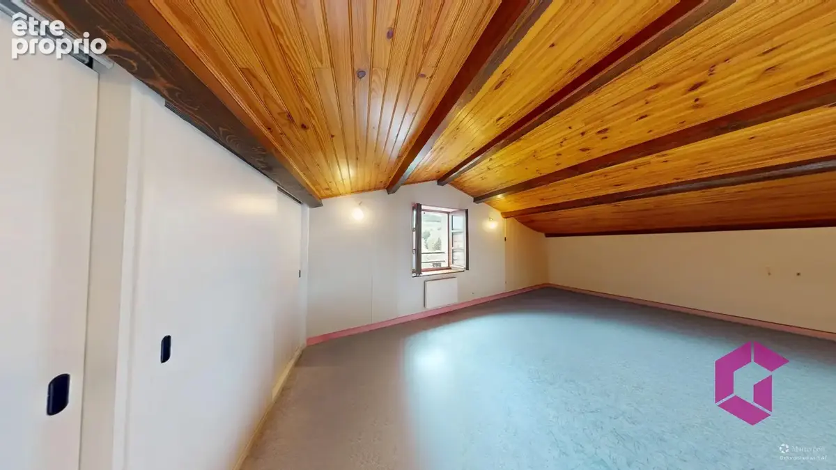 Maison vigneronne avec terrain et terrasse suspendue - photo 6