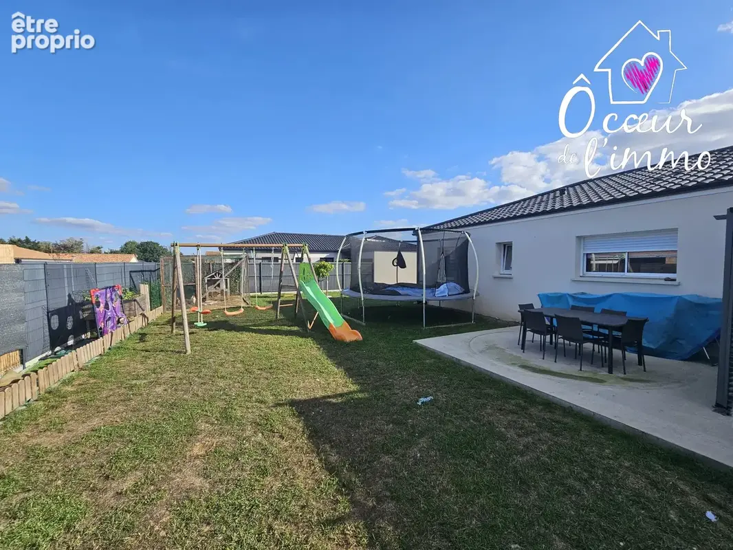 Maison 121 m² à Yzernay  - photo 9