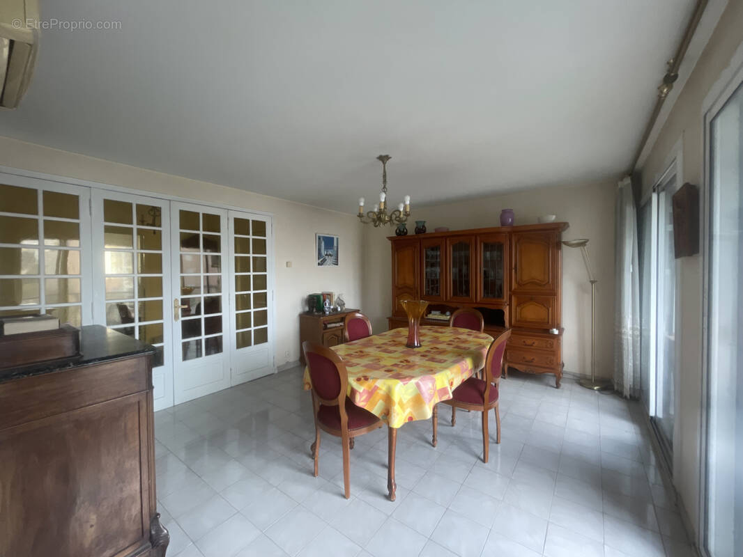 Appartement à AUBAGNE