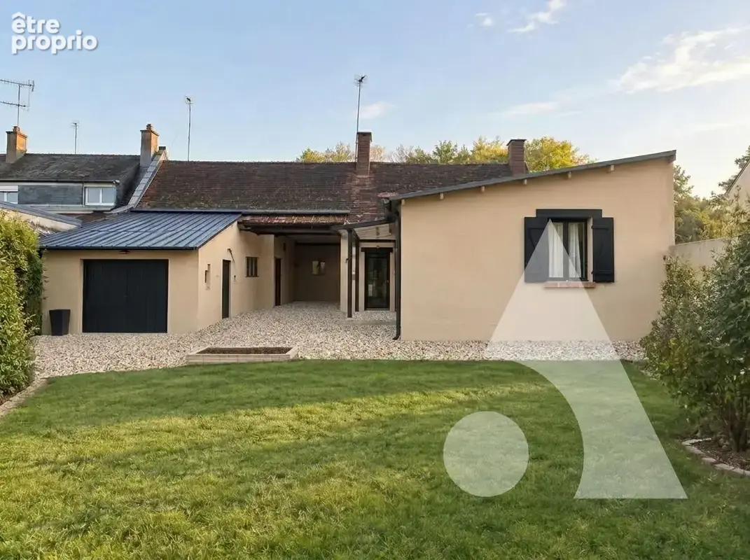 Maison à JAUX