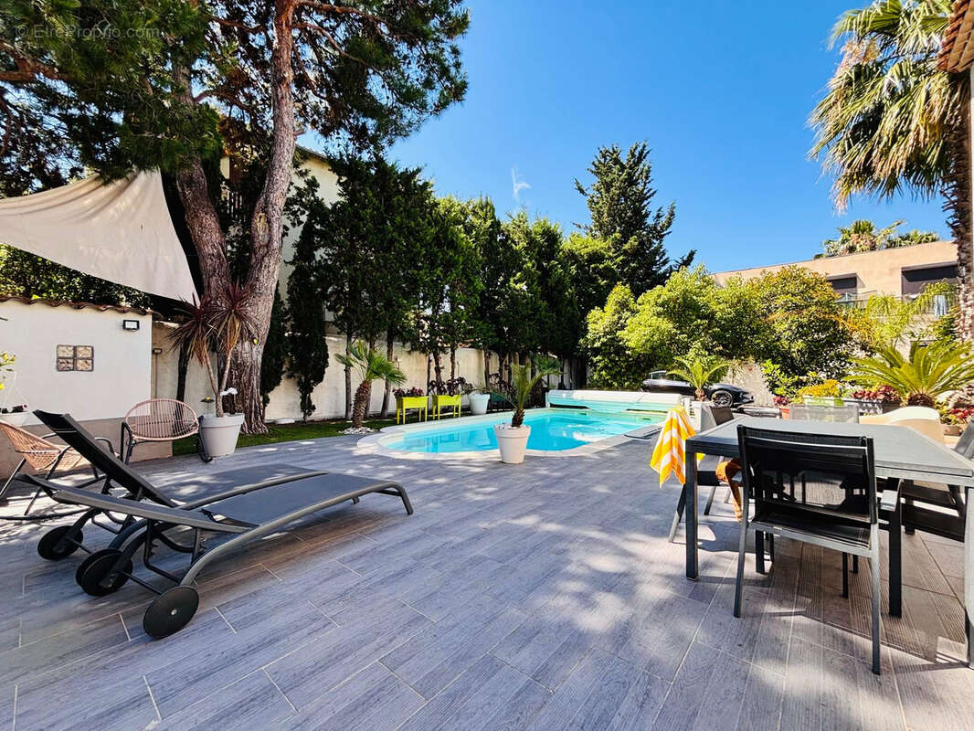 Maison à MARSEILLE-10E