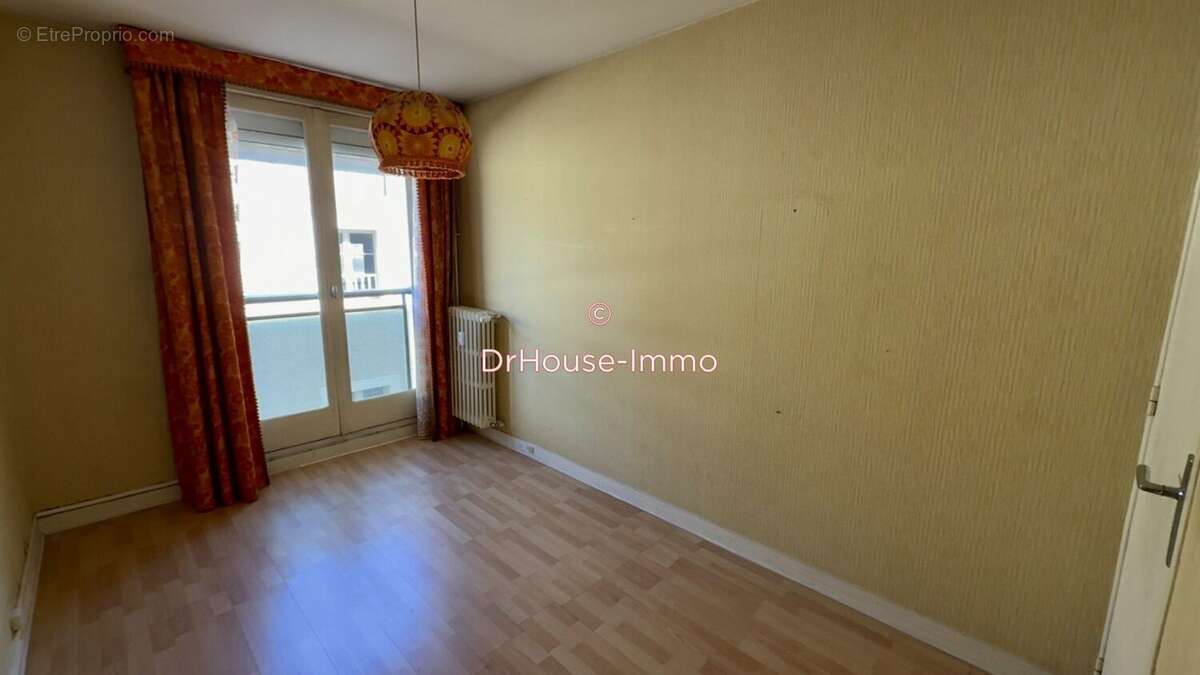 Appartement à CAHORS