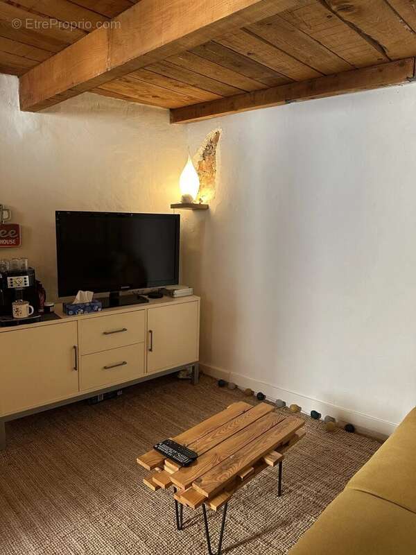 Maison à AUPS