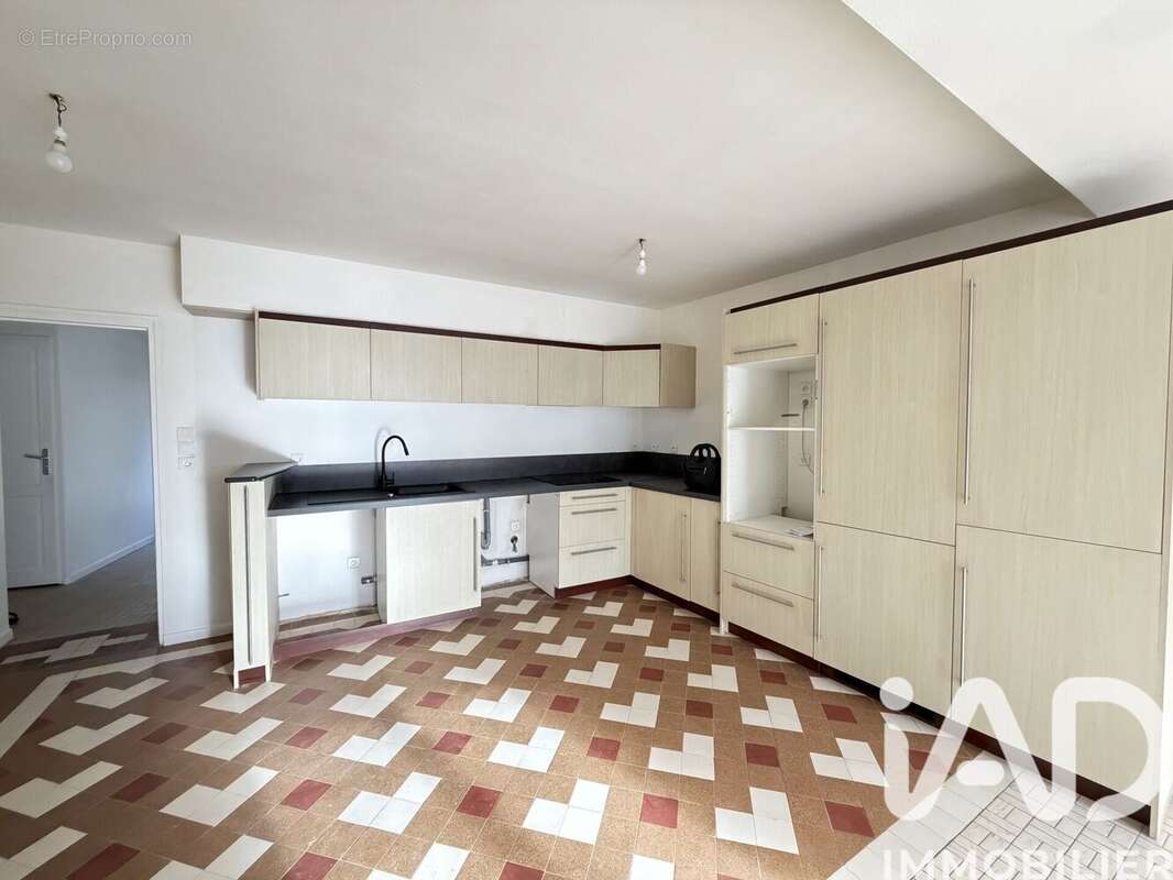 Photo 2 - Maison à MEZERAY