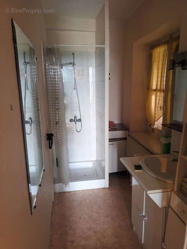 Maison 94 m² à Montcenis  - photo 4
